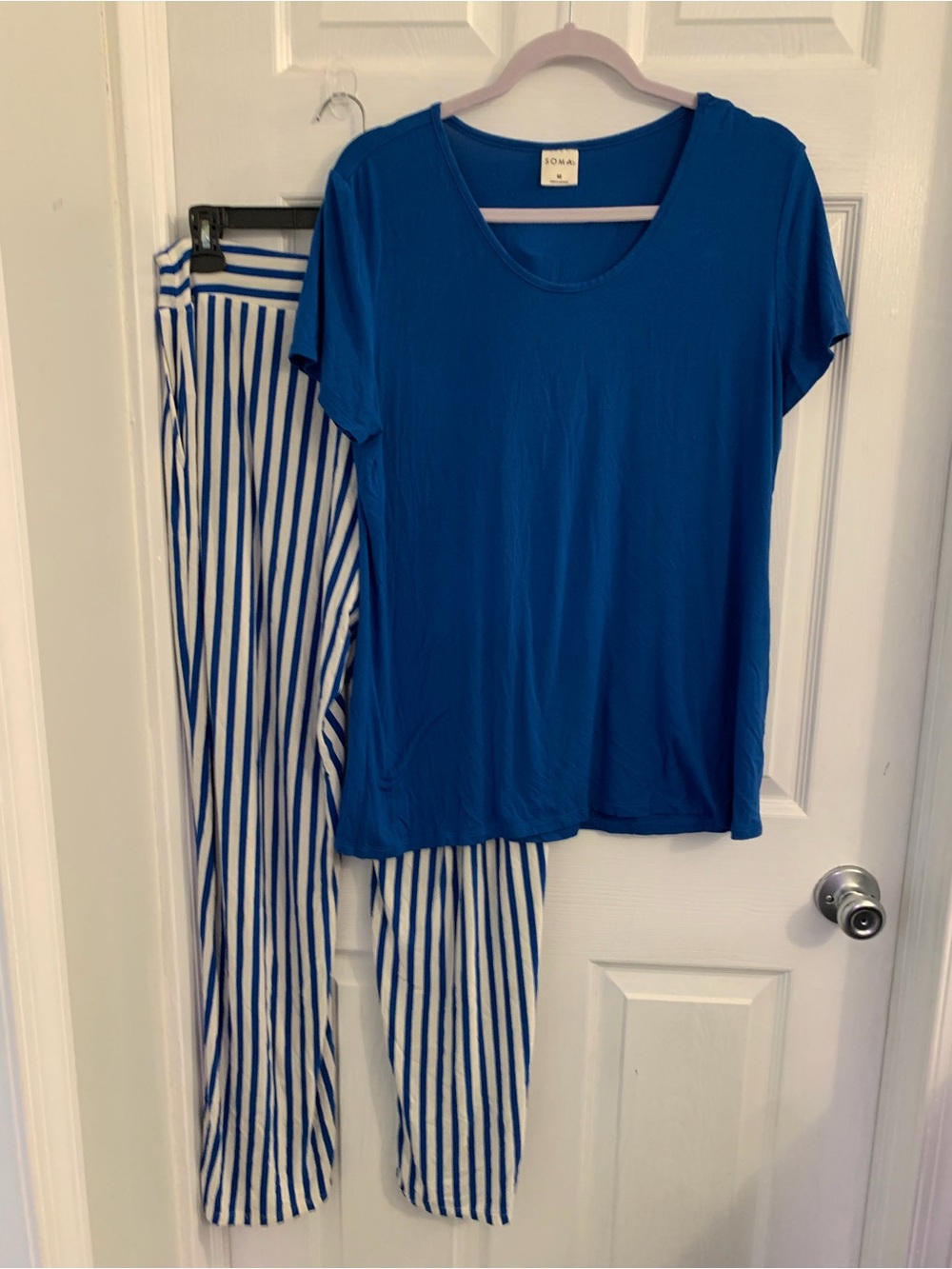 Soma Royal Blue Women's 2 piece summer pajama set. Size medium $15